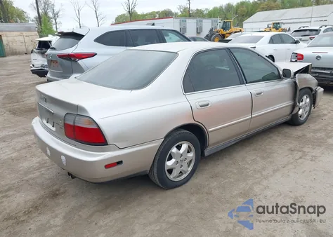 1997 Honda Accord Ex V6 from USA, damaged, VIN 1HGCE6678VA007335